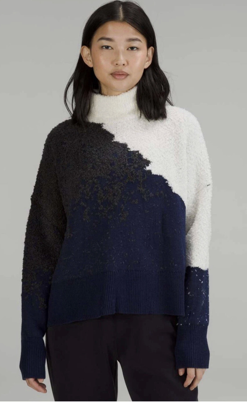 Lululemon Ombre Knit Textured Turtleneck Merino Wool Blend Sweater Women’s 12